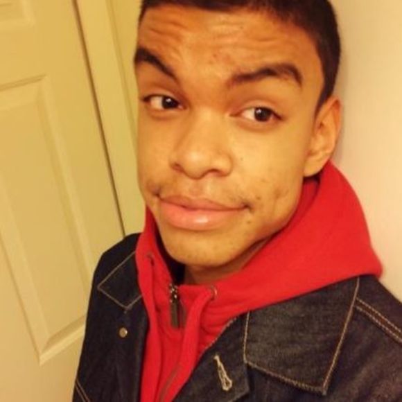 Meet your Posher, Jonathan - Picture 1 of 1